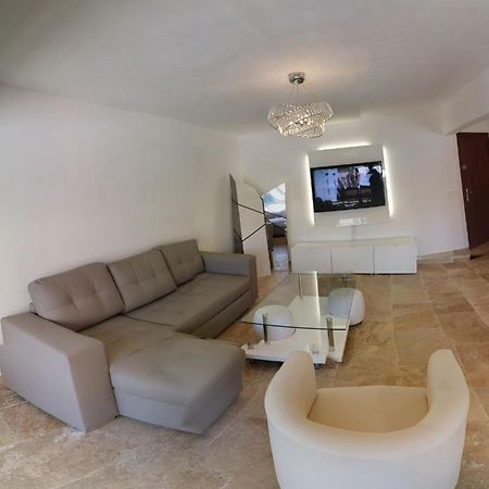 Appartement De Charme Coeur De Juan & Plages Antibes Dış mekan fotoğraf